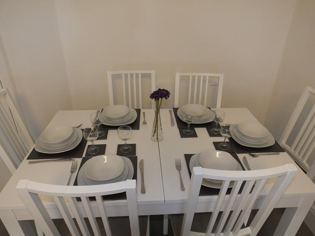 Lochrin Apartments By Edinburgh City Apartments Rum bild